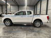 Nissan NP300 Frontier 2023 4p LE L4/2.5 Aut IMG_8140