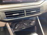 Volkswagen Virtus 2023 4p Comfortline L4/1.6 Tiptronic 2023 Volkswagen Virtus Ingreso Interiores 10