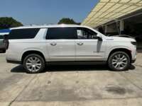 Chevrolet Suburban 2024 High Country, 6.2L, V8, PAQ G IMG_1029