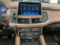 Chevrolet Suburban 2024 High Country, 6.2L, V8, PAQ G IMG_1077