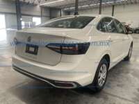 Volkswagen Virtus 2024 4p Trendline L4/1.6 Tiptronic IMG_8428