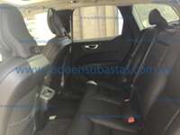 Volvo XC60 2021 5p Momentum T5 L4/2.0/T Aut 2021 Volvo XC60 Ingreso Interiores 15