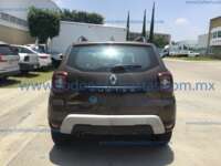 Renault Duster 2023 5p Iconic L4/1.6 Man 2023 Renault Duster Ingreso Exteriores 6