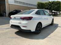 Chevrolet Onix 2023 4p Premier Redline L3/1.0/T Aut 2023 Chevrolet Onix Ingreso Exteriores 5
