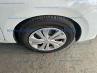 Nissan Versa 2021 4p Sense L4/1.6 Aut IMG_2063