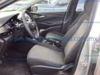 Chevrolet Onix 2022 4p LS L3/1.0/T Man  2022 Chevrolet Onix Ingreso Interiores 1