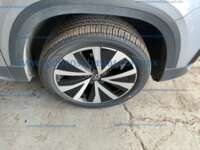 Volkswagen Taos 2023 5p Comfortline L4/1.4/T Tiptronic IMG_1907
