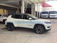 Jeep Compass 2021 5p Limited Premium L4/2.4 4X2 Aut 2021 Jeep Compass Ingreso Exteriores 3