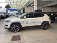 Jeep Compass 2021 5p Limited Premium L4/2.4 4X2 Aut 2021 Jeep Compass Ingreso Exteriores 7