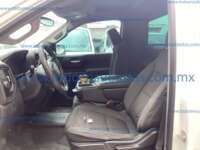 Chevrolet Silverado 1500 2020 2p Cab Regular V6/4.3 Aut 4x2 2020 Chevrolet Silverado 1500 Ingreso Interiores 1