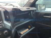 Chevrolet Silverado 1500 2020 2p Cab Regular V6/4.3 Aut 4x2 2020 Chevrolet Silverado 1500 Ingreso Interiores 9
