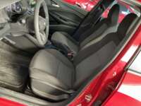 Chevrolet Onix 2025 4p LS L3/1.3 Man IMG_1350