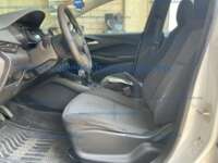 Chevrolet Onix 2023 4p LS L3/1.3 Man    2023 Chevrolet Onix Ingreso Interiores 17