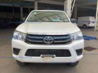 Toyota Hilux 2022 4p Doble Cabina Base L4/2.7 Man     2022 Toyota Hilux Ingreso Exteriores 1