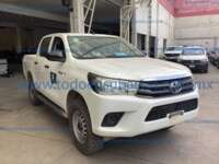 Toyota Hilux 2022 4p Doble Cabina Base L4/2.7 Man     2022 Toyota Hilux Ingreso Exteriores 3