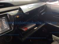 Toyota Hilux 2022 4p Doble Cabina Base L4/2.7 Man     2022 Toyota Hilux Ingreso Interiores 14