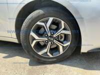 Kia Forte 2021 4p Sedán LX L4/2.0 IVT   2021 Kia Forte Ingreso Llantas 0