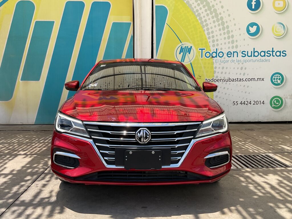 MG MG5 2024 4p Excite L4/1.5 CVT 2024 MG MG5 Venta Exteriores 2