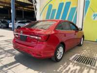 MG MG5 2024 4p Excite L4/1.5 CVT 2024 MG MG5 Venta Exteriores 5