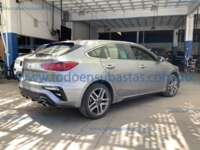 Kia Forte 2021 4p GT Line L4/2.0 IVT IMG_6480