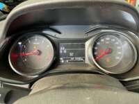 Chevrolet Onix 2024 4p LS L3/1.3 Man IMG_1960