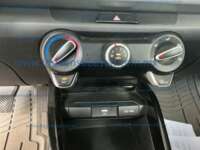 Kia Rio 2022 5p LX L4/1.6 Man          2022 Kia Rio Ingreso Interiores 3