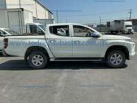 Mitsubishi L200 2021 4p Doble L4/2.5/T Diesel Man 4x4 2021 Mitsubishi L200 Ingreso Exteriores 4