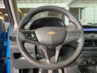 Chevrolet Onix 2025 4p LS L3/1.3 Man IMG_2296