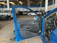 Chevrolet Onix 2025 4p LS L3/1.3 Man IMG_2284