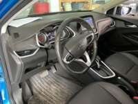 Chevrolet Onix 2025 4p Premier Redline L3/1.0/T Aut IMG_2808