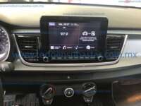 Kia Rio 2023 5p LX L4/1.6 Aut 2023 Kia Rio Ingreso Interiores 9