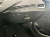 Chevrolet Onix 2025 4p LT L3/1.0 Man  IMG_4567