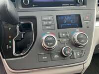 Toyota Sienna 2020 5p LE V6/3.5 Aut 2020 Toyota Sienna Venta Interiores 5