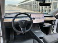 Tesla Modelo Y 2021 5p Autonomía Mayor 3 Fila AWD IMG_1260