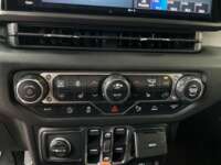 Jeep Gladiator 2025 4p Willys V6/3.6 Aut 2025 Jeep Gladiator Venta Interiores 11