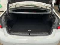 BMW Serie 3 2024 4p 330e PHEV L4/2.0/T Aut 2024 BMW Serie 3 Venta Cajuela 1