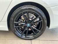 BMW Serie 3 2024 4p 330e PHEV L4/2.0/T Aut 2024 BMW Serie 3 Venta Llantas 4