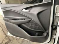Chevrolet Onix 2023 4p LS L3/1.0/T Aut 2023 Chevrolet Onix Venta Interiores 18