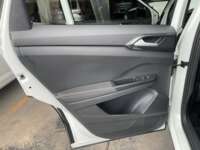 Volkswagen Taos 2024 5p Highline L4/1.4/T Aut 2024 Volkswagen Taos Venta Interiores 21