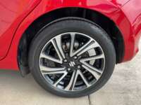 Suzuki Swift 2022 5p Boosterjet L3/1.0/T Aut 2022 Suzuki Swift Venta Llantas 4