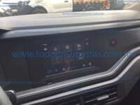 Volkswagen Virtus 2024 4p Trendline L4/1.6 Man 2024 Volkswagen Virtus Ingreso Interiores 8