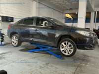 Renault Fluence 2013 DYNAMIQUE PACK 2.0L CVT 2013 Renault Fluence Ingreso Exteriores 3