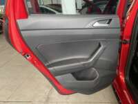 Volkswagen Nivus 2023 5p Highline L3/1.0/T Aut 2023 Volkswagen Nivus Venta Interiores 20