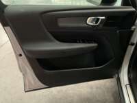 Volvo XC40 2022 5p Recharge PHEV T5 R-Design L3/1.5/T Aut 2022 Volvo XC40 Venta Interiores 13