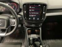 Volvo XC40 2022 5p Recharge PHEV T5 R-Design L3/1.5/T Aut 2022 Volvo XC40 Venta Interiores 4