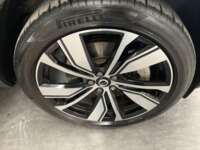 Volvo XC40 2022 5p Recharge PHEV T5 R-Design L3/1.5/T Aut 2022 Volvo XC40 Venta Llantas 1
