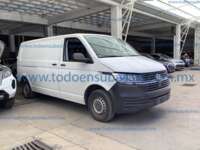 Volkswagen Transporter 2024 5p Cargo L4/2.0/TDI Man A/A IMG_3089