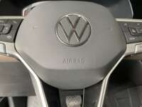 Volkswagen Taos 2023 5p Highline L4/1.4/T Tiptronic 2023 Volkswagen Taos Venta Interiores 15