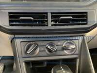 Volkswagen Virtus 2024 4p Trendline L4/1.6 Tiptronic IMG_3112