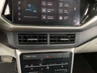 Volkswagen Taigun 2024 5p Comfortline L3/1.0/T Tiptronic 2024 Volkswagen Taigun Venta Interiores 10
